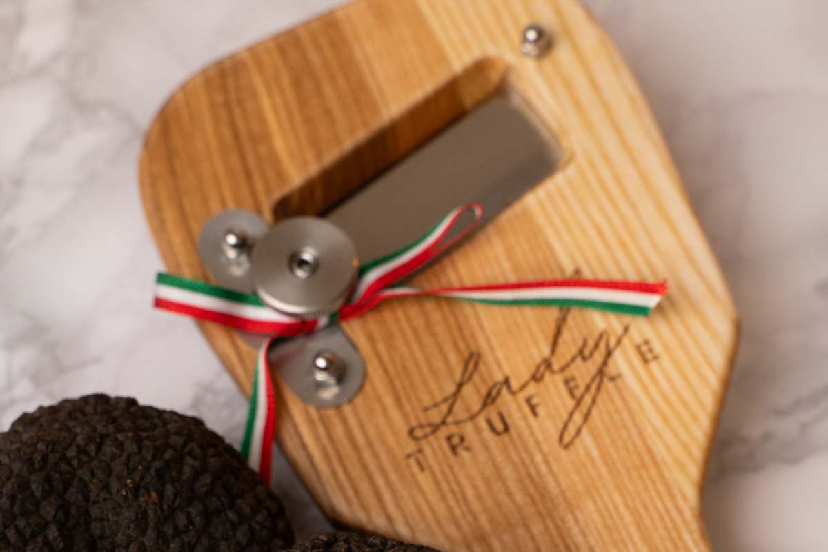 Come si tagliano i tartufi