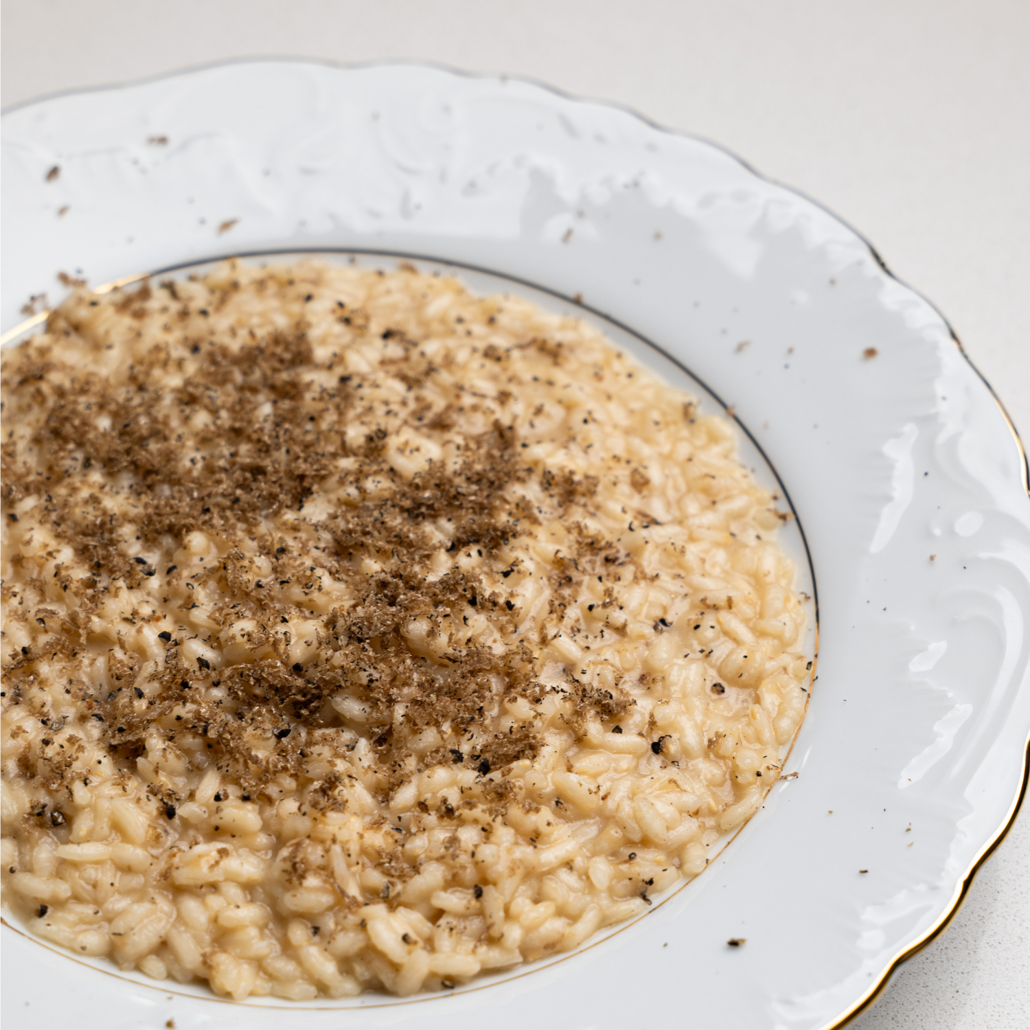 KIT Start Pack - Affetta tartufi + Microplane + Spazzola + Tartufo Nero Uncinato